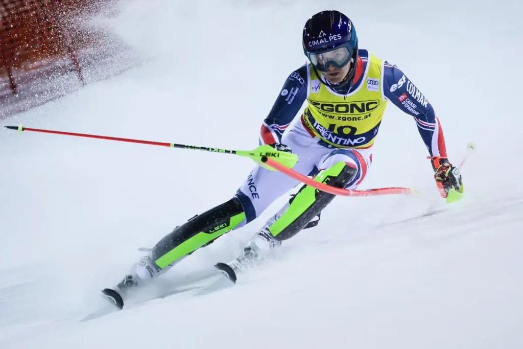 Rassat trionfa nello slalom di Adelboden, Vinatzer si piazza al 17° posto.