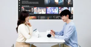 Samsung potenzia la luminosità del proiettore Freestyle, migliorando l’esperienza visiva.