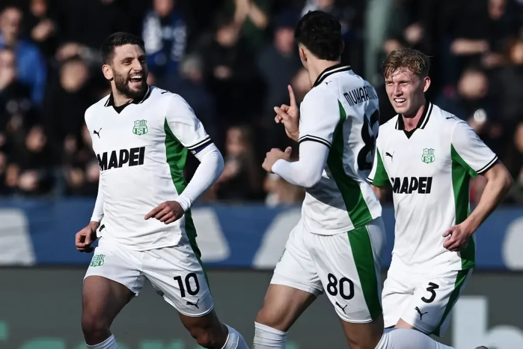 Sassuolo conquista una vittoria convincente: 1-3 a Pisa, ultimi in classifica.