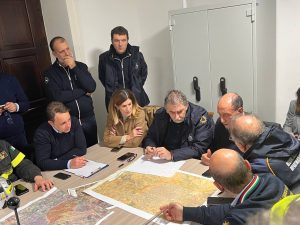 Niscemi: allerta Protezione Civile, collina in frana verso Gela, 1500 sfollati.