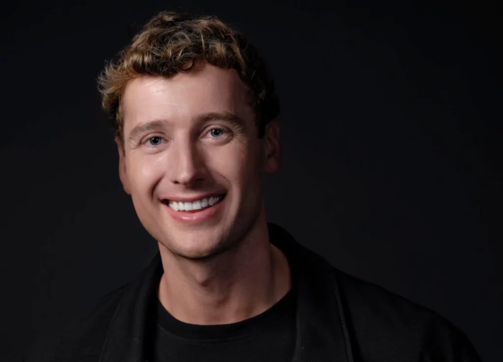 Harvey, leader nell’AI legale, acquisisce Hexus e intensifica la competizione nel settore tech.