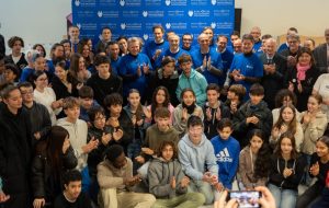 Stellantis Philanthropy rafforza partnership con comunità locali per un futuro sostenibile e inclusivo.