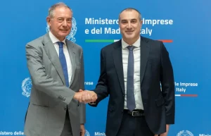 Stellantis si unisce ad AI4I e Fondazione Chips-IT, confermando l’adesione al Mimit.