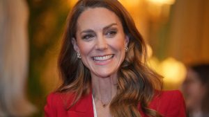 Kate Middleton rivela divertenti verità su George durante la reception di rugby femminile.