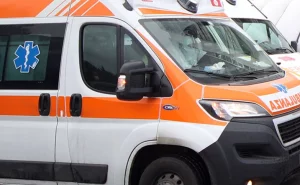 Tragedia di Capodanno: un morto e 283 feriti, tra cui 68 minorenni, per esplosioni.