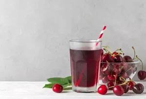 Effetti Collaterali del Succo di Ciliegia: Cosa Sapere Prima di Bere