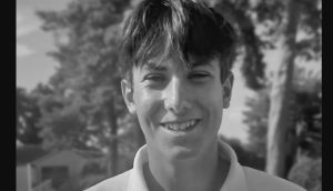 Emanuele Galeppini: i genitori chiedono risposte sulla morte senza ustioni sul corpo.