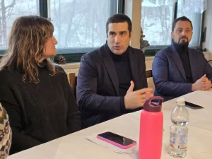 Festività di fine anno: Città, mare e montagna brillano. De Pascale: “Risultati eccezionali”.