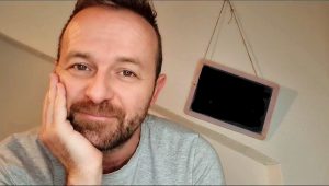 Ripresa scolastica: ascolta i ragazzi senza giudicarli, promuovi il dialogo e il supporto.