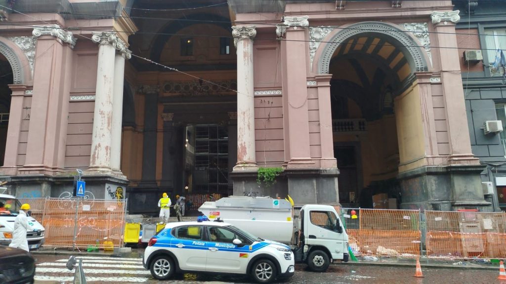 Galleria Principe di Napoli: completata la bonifica per i lavori di restauro imminenti.