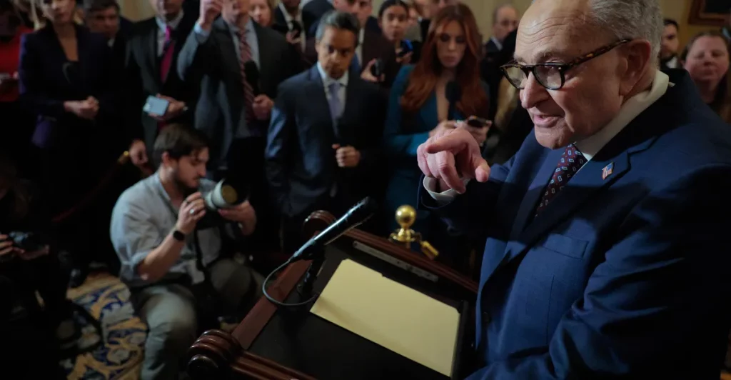 Il Senato approva il bilancio, con ulteriori due settimane di fondi per la Sicurezza Nazionale.