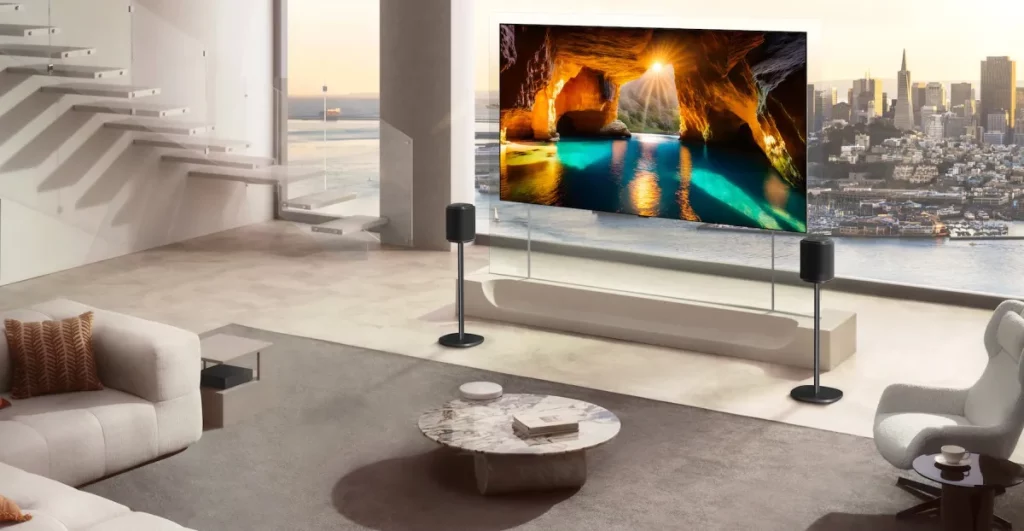 LG OLED evo W6: il ritorno del TV Wallpaper sorprende al CES 2023.