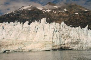 Salvaguardare i ghiacciai del mondo: sfide e possibilità da considerare.