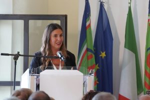 Corte Suprema USA: decisione sui dazi accolta positivamente, impatti significativi sul commercio.