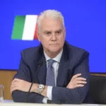 Tentato omicidio di poliziotto: un atto di terrorismo allarmante in aumento.