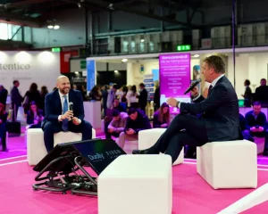 L’IA trasforma il turismo: tavola rotonda alla BIT esplora il futuro del settore.