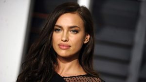 Irina Shayk co-conduttrice a Sanremo 2026: grandi ospiti Tiziano Ferro e Eros Ramazzotti!