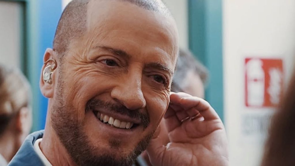 Sanremo 2026: Raf scuote il palco, il video prima dell’esibizione spopola online!