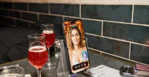 Valentine’s Day 2023: le sorprendenti poesie d’amore generate dall’intelligenza artificiale.