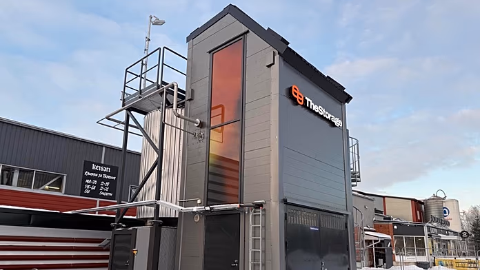 Sabbia calda: la Finlandia affronta le emissioni di calore industriali in modo innovativo.