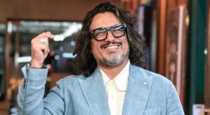 Gastronomia mitologica: i piatti olimpici da provare e i loro prezzi sorprendenti.