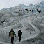 Argentina valuta di allentare le protezioni dei ghiacciai per estrarre minerali essenziali.