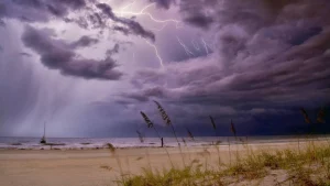 Perché gli eventi atmosferici estremi sono sempre più frequenti