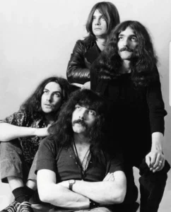 Black Sabbath: Il Venerdì 13 (febbraio 1970) che Inventò l’Heavy Metal