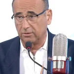 Carlo Conti replica alla polemica di Alessandro Gassmann: la sua risposta chiara e decisa