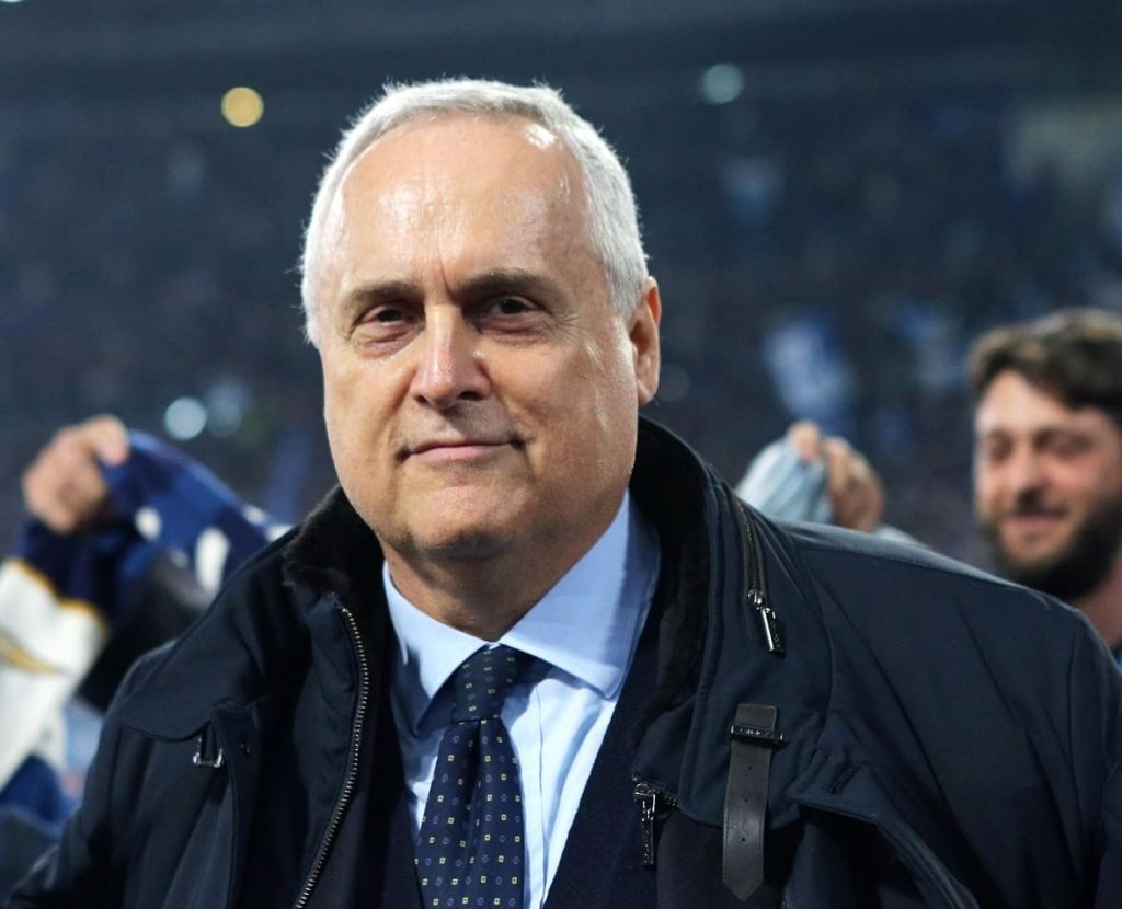 Tifosi Lazio a Lotito: “Se non ci fai sognare, lascia il posto a qualcun altro”