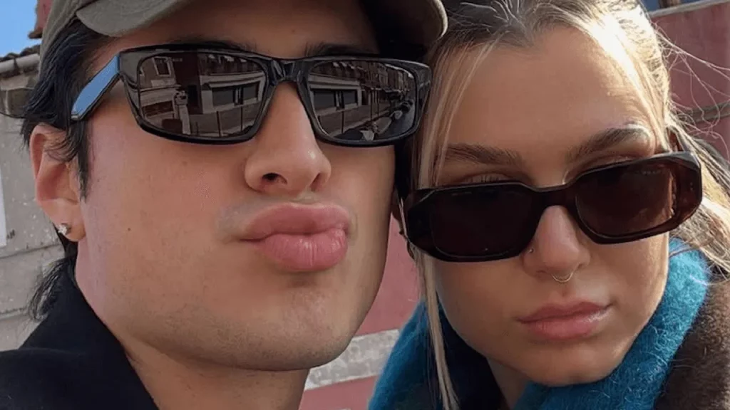 Hudson Williams presenta la fidanzata ai media nella sua heated rivalry