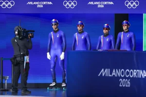 Bronzo per la staffetta maschile nello short track; Arianna Fontana quinta nei 1500 metri.