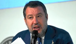 Salvini: “Proporrò fermo preventivo fino a 24 ore nel nuovo pacchetto sicurezza.”