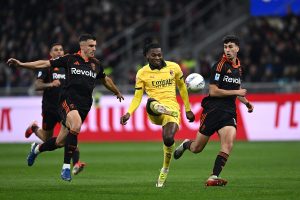 Milan impattato 1-1 dal Como, Allegri ora a -7 dalla cima della classifica.