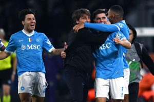 Napoli si riafferma in campionato: vittoria 2-1 contro una tenace Fiorentina.