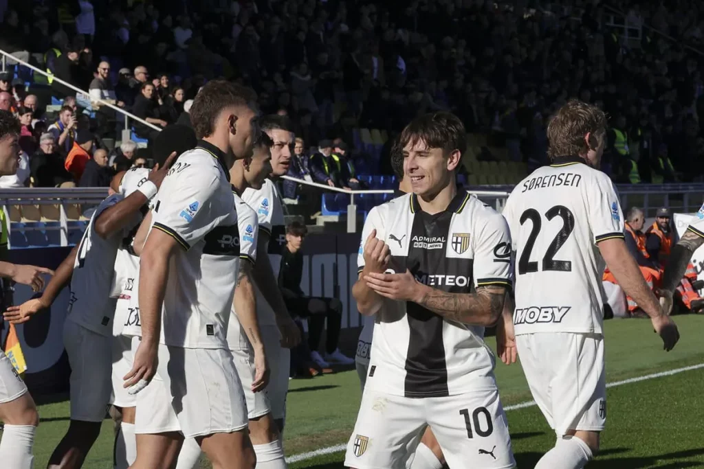 Parma supera il Verona 2-1: Pellegrino segna nel recupero e salva la squadra.