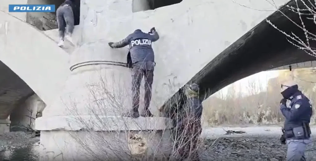 Operazione italo-francese a Ventimiglia: 15 fermi contro l’immigrazione clandestina in video.