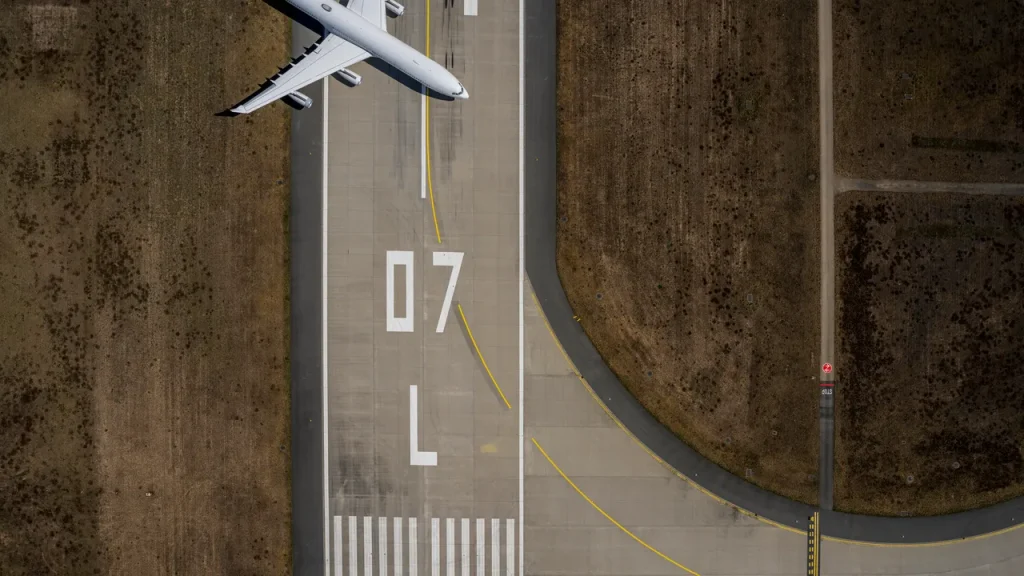 Aeroporto di Londra consente ora due litri di liquidi nel bagaglio a mano.