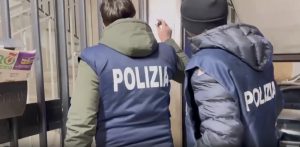 Blitz a Scampia: 15 arresti nel clan Raia, ecco il video dell’operazione.