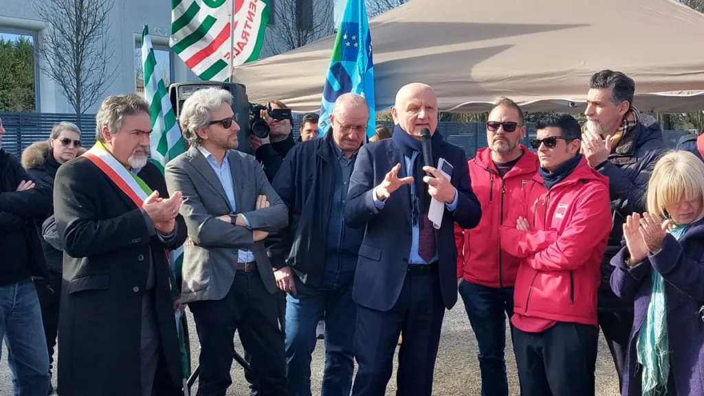 Sicurezza sul lavoro: Stabilimento Gambro-Vantive di Medolla protegge i diritti dei lavoratori.