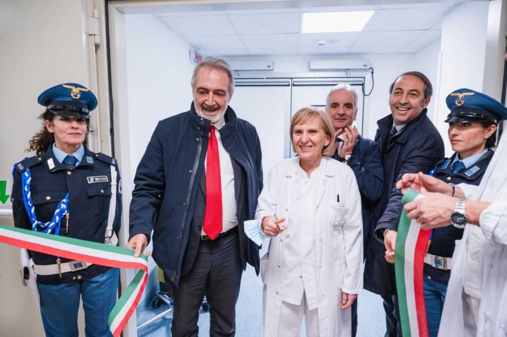 Rocca inaugura la nuova Medicina d’urgenza all’ospedale Sant’Eugenio di Roma: un importante progresso.