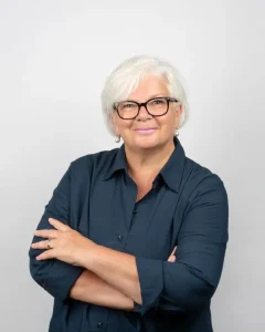 Assocalzaturifici 2025: fatturato a 12,8 miliardi, export stabile a 11,5 miliardi