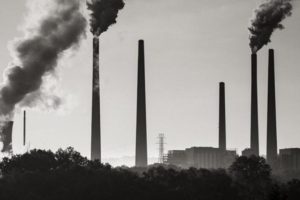 Gli Stati Uniti mettono in discussione le basi legali per la regolamentazione climatica federale.