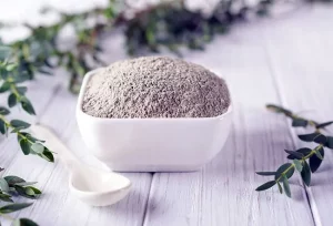 Bentonite Clay: Usis, Benefits, Safety, and Possible Side Effects Explained