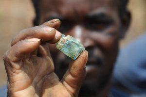 Evoluzione del trattato globale per la tracciabilità dei minerali critici: ultime novità.