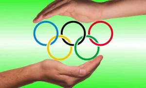 Olimpiadi invernali Milano-Cortina: l’impatto sull’ambiente e le proteste in città