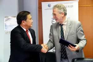 Italia e Giappone potenziano la cooperazione scientifica per affrontare sfide globali comuni.