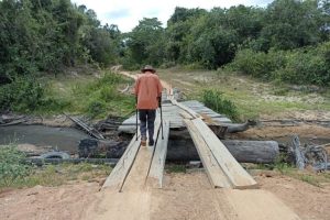 Perizia sulla diga contestata in Amazzonia: crisi dell’ecosistema fluviale in corso.