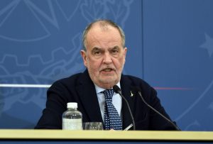 Calderoli: Governo impegnato a terminare il commissariamento della sanità in Calabria.