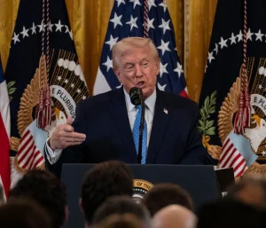 Iran e primarie in Texas: la base MAGA sfida Trump oltre Epstein